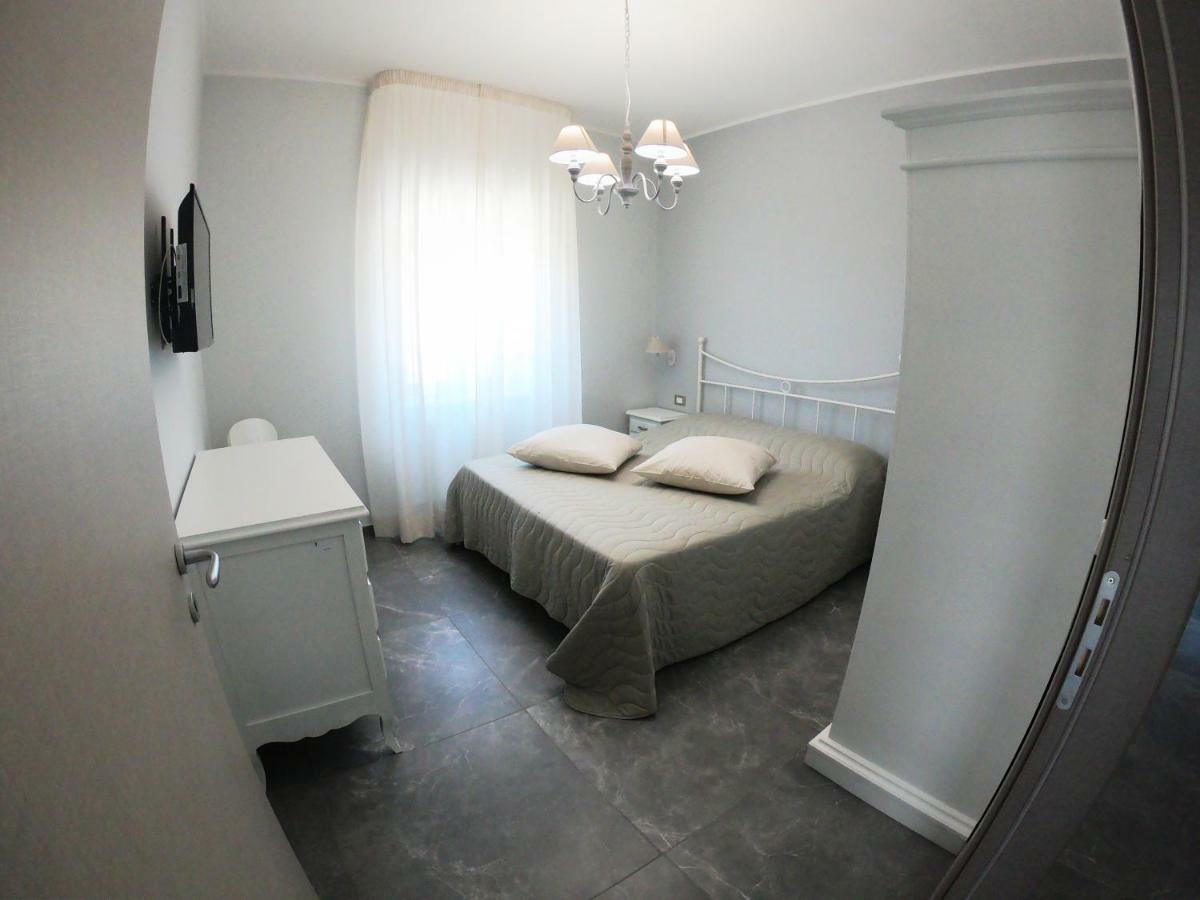 Bed And Breakfast Arcobaleno เปสคีชี ภายนอก รูปภาพ