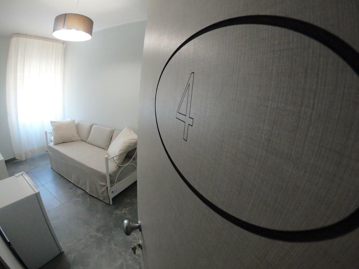 Bed And Breakfast Arcobaleno เปสคีชี ภายนอก รูปภาพ